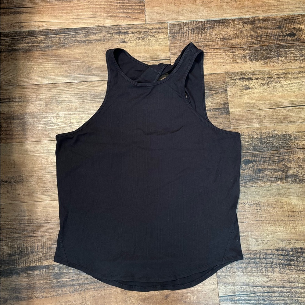 Lululemon tank top!